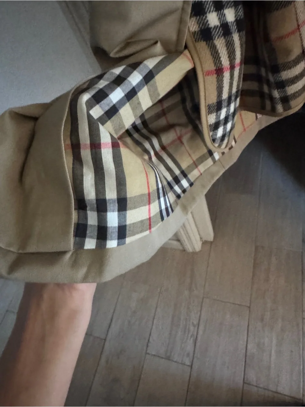 Burberry Beige Long Trench Coat with zip in lining size 42R - Picture 12 of 14